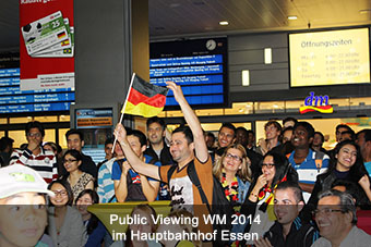 Public Viewing WM 2014 im Hauptbahnhof Essen